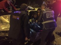 KOMANDO - Araçta Sıkışan Sürücü Ekiplerin Yaptığı Tüm Müdahalelere Rağmen Kurtarılamadı