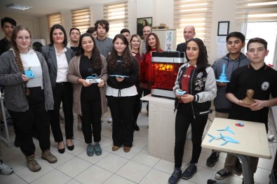 Bayraklı'nın Kütüphaneleri Artık 'ISO' Belgeli