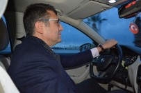 TAKSİ ŞOFÖRLERİ - Belediye Başkan Adayı Taksi Şoförü Oldu