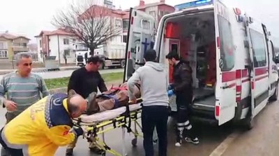 Çorum'da Otomobil Evin Bahçesine Düştü Açıklaması 2 Yaralı