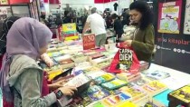 REMZİ ÇAYIR - Günde 5 Bin Öğrenci Kitap Fuarına Ücretsiz Taşındı