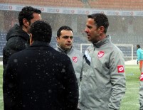 KORAY GENÇERLER - Halis Özkahya VAR Kontrolü İstedi