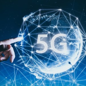 Vodafone 5G Akıllı Telefonları Şebekesine Bağlayan İlk Operatör Oldu