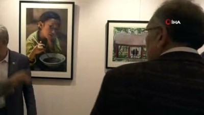 Cumhurbaşkanlığı Büyük Kültür Ve Sanat Ödüllü İzzet Keribar'ın Sergisi Açıldı