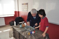 EBRU SANATı - Emekli Astsubaydan Miniklere Gönüllü Ebru Eğitimi