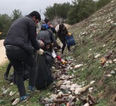ADıYAMAN ÜNIVERSITESI - Gençler Ormanlık Alanda Çevre Temizliği Yaptı