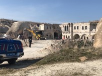 KAÇAK YAPI - Kapadokya'da Bugün 7 Kaçak Yapı Daha Yıkıldı