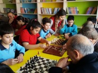 TÜRKÇE ÖĞRETMENI - Akhisar Atatürk Ortaokulundan Hoşgörü Örneği