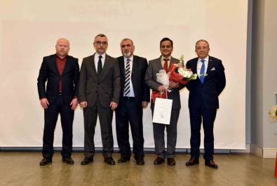 Hocalı Katliamı Manisa'da Anıldı