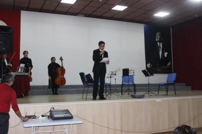 İzmir Devlet Senfoni Orkestrasından Akhisar'da Söyleşi