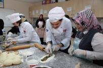 TÜRK MUTFAĞı - Öğrenciler KO-MEK Mutfağında Mancarlı Pide Yaptı