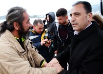 MAZLUM AĞAN - Saruhan, Kumbahçe'de Alkışlarla Karşılandı