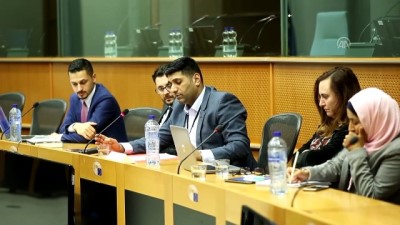 Avrupa Parlamentosu'nda İslamofobi Tartışıldı