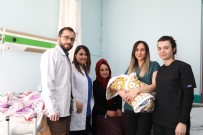 NORMAL DOĞUM - Başkale'de İlk Defa 'Ağrısız Doğum' Yapıldı