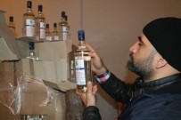 ALKOL SATIŞI - Etil Alkol Yüklerken Suçüstü Yakalandılar