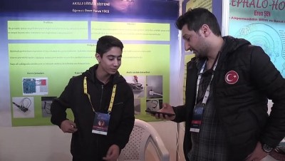 Lise Öğrencisinden İşitme Engelliler İçin 'Akıllı Gözlük' Tasarımı