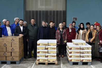 MHP Gümüşhane Belediye Başkan Adayı Varan'dan Kınalı Kuzulara Pestil Ve Köme