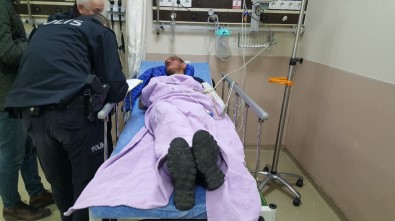 (Özel) Hasta Yakını Tarafından Yolu Kesilen Doktor Feci Şekilde Dövüldü