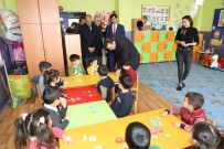 TÜRKER ÖKSÜZ - Vali Öksüz, Okullarda İncelemelerde Bulundu