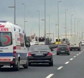CEVIZLIBAĞ - Ambulansa Yol Vermemek İçin Yaptıkları Bu Kadarına Da Pes Dedirtti