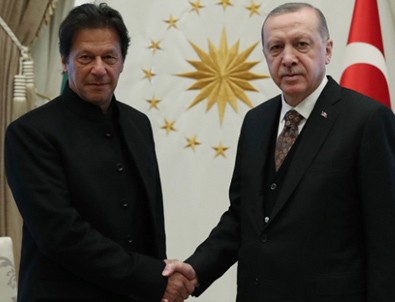 Erdoğan, Pakistan Başbakanı ile görüştü