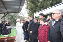 KAYıHAN - Kazada Ölen 10 Yaşındaki Çocuğun Cenazesinde İmamdan Cemaate Ders Niteliğinde Sözler