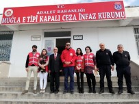 TOPLUM MERKEZİ - Kızılay'dan Anlamlı Yardım