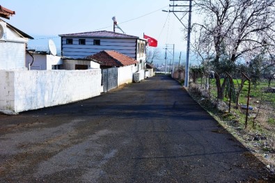 Torbalı'daki Özbey'in Yol Sorununa Neşter