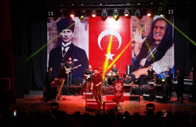 Büyükşehir Barış Manço'yu Çocuklarla Birlikte Andı