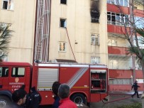 Kahramanmaraş'ta Yangında Dumandan Etkilenen 5 Kişi Hastaneye Kaldırıldı