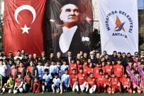 ŞEHİT ÜSTEĞMEN - U-10 Minik Yıldızlar Turnuvası'nın Şampiyonu Antalyaspor Oldu.