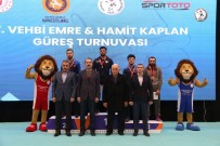 Vehbi Emre Ve Hamit Kaplan Güreş Turnuvası'nda Şampiyon Türkiye