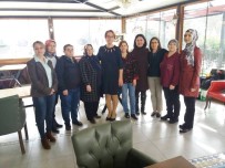 SİYASİ PARTİLER - Burhaniye'de Kadın Adaylar El Ele Seçime Hazırlanıyor