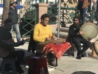 GÜNEŞLI - Güneşi Gören Sokak Sanatçıları Sahneye Çıktı