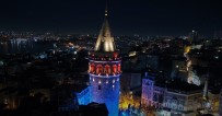 YAVUZ SULTAN SELİM - İstanbul'da Galata Kulesi İle Köprüler Mavi Ve Turuncuya Büründü