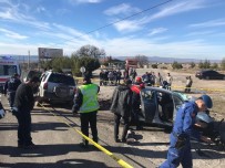 FUNDA KOCABIYIK - Uşak'ta Feci Kaza Açıklaması 3 Ölü,1 Ağır Yaralı