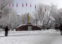 Ardahan'da Dondurucu Soğuk Açıklaması Göle Eksi 29 Derece Haberi