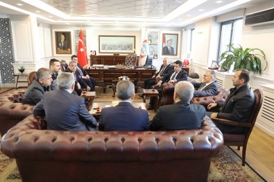 Başkan Büyükkılıç Sendika Temsilcilerini Ağırladı