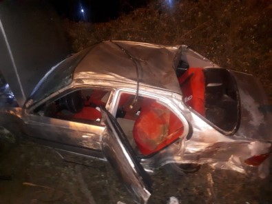 Manavgat'ta Otomobil Dere Yatağına Yuvarlandı Açıklaması 5 Yaralı