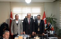 Mevlüt Uysal MHP İlçe Teşkilatını Ziyaret Etti