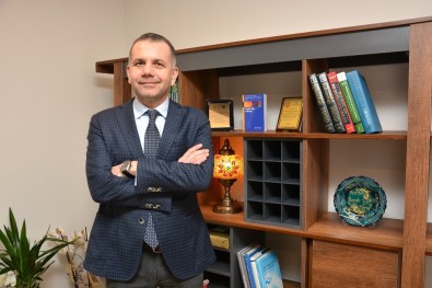 Prof. Dr. Burak Turna'dan Tıp Camiasını Buluşturan Açılış