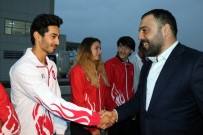 HAMZA YERLİKAYA - Bakan Yardımcısı Yerlikaya, Milli Sporcular İle Bir Araya Geldi