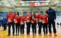YENİMAHALLE BELEDİYESİ - Goalball Kadın Milli Takımı Namağlup Şampiyon