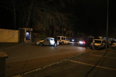 Kayseri'de Devriye Gezen Polis Ekiplerine Silahlı Saldırı Açıklaması 1'İ Ağır 2 Polis Yaralı