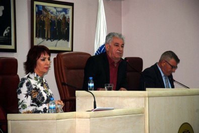 Seyhan Belediye Meclisi Çalışmalarını Sürdürdü