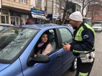 HÜSEYIN ERGI - Zonguldak'da Eş Zamanlı Yaya Öncelikli Trafik Uygulaması