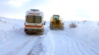 CEMAL GÜRSEL - Büyükşehir Karla Mücadele Çalışmalarını Sürdürüyor