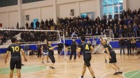 Çivril'de Voleybol Turnuvası Sona Erdi