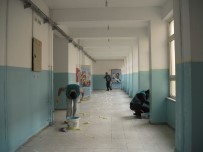 İŞBİRLİĞİ PROTOKOLÜ - Denetimli Serbestlik Yükümlüleri Okullarda Temizlik Ve Tadilat Yaptı