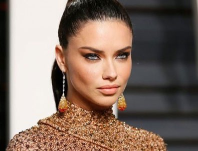 Metin Hara'yı unuttu! Adriana Lima'nın yeni aşkı...